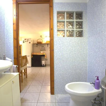 Guesthost - Sonja's Dolianova